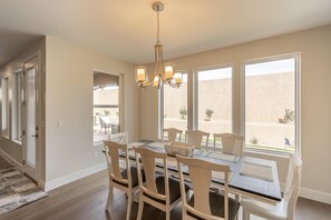 House, Multiple Beds (Fairway to Heaven) | Dining - Fairway to Heaven (St. George)