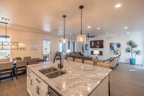 House, Multiple Beds (Casa Ledges) | Private kitchen - Casa Ledges (St. George)