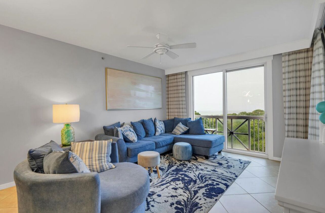 "Bayside Dream" #5708 - 1 Bedroom w/ Nice Balcony