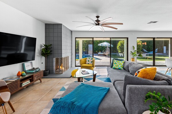 TV, fireplace, computer monitors