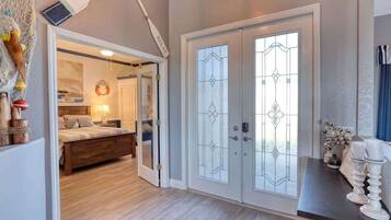 4 habitaciones y caja de seguridad en la habitación