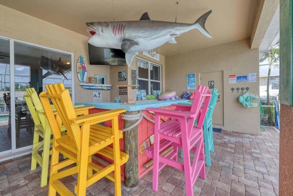 Property grounds - Villa Seaside Escape, Cape Coral, FLA · NO Pet Fee/FREE Htd Pool/Smart TVs/4 Kayaks/Bikes (Cape Coral)