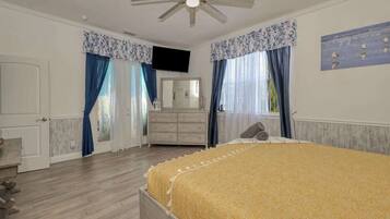 4 habitaciones, tabla de planchar con plancha y wifi gratis