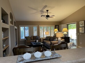 Smart TV - Goodyear - Pebble creek (Goodyear)