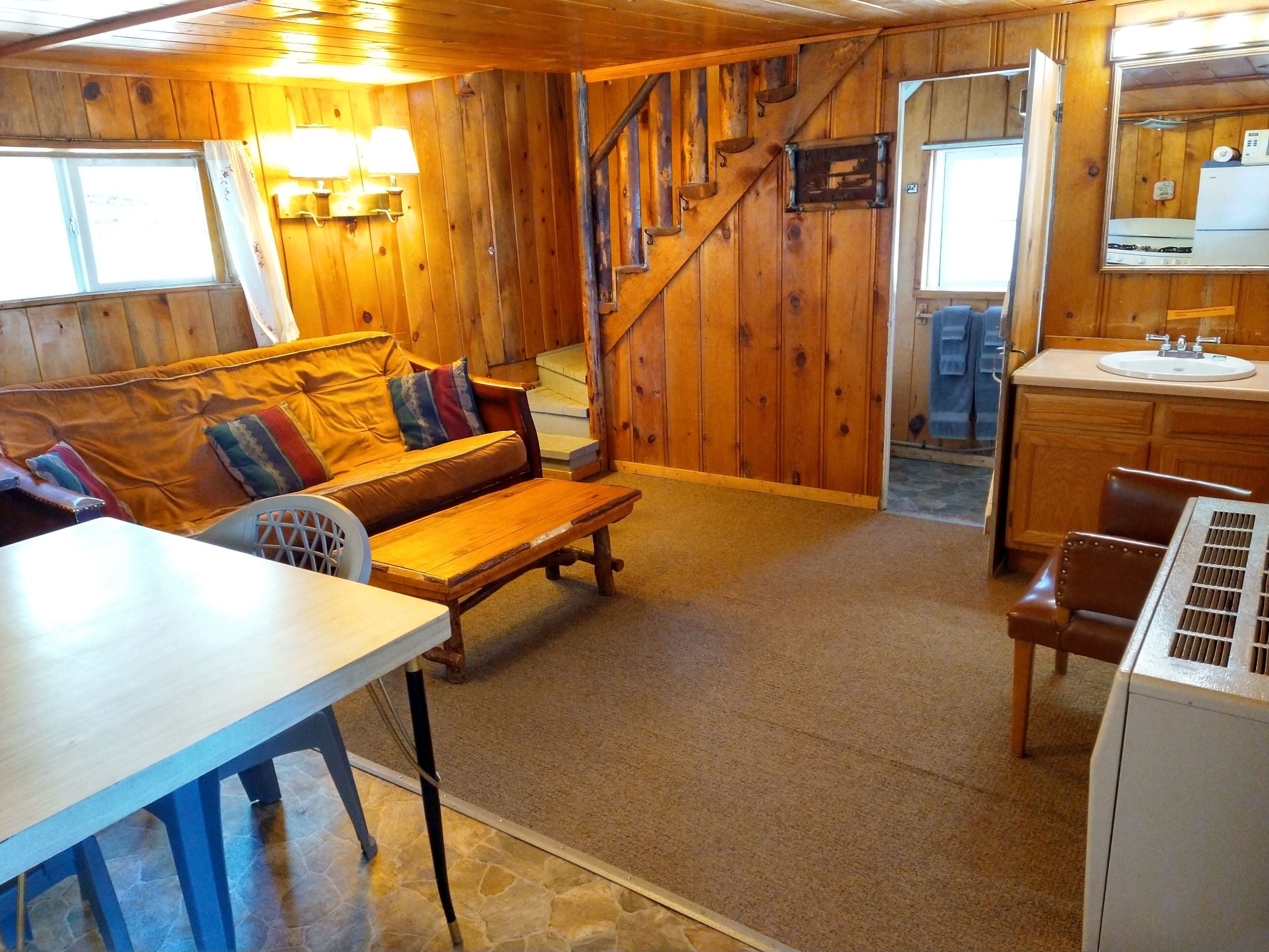 Cabin 1 | WiFi, bed sheets