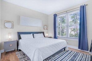 3 chambres, fer et planche à repasser, accès au Wi-Fi (inclus)