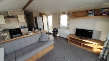 Chalet, Multiple Beds | Interior
