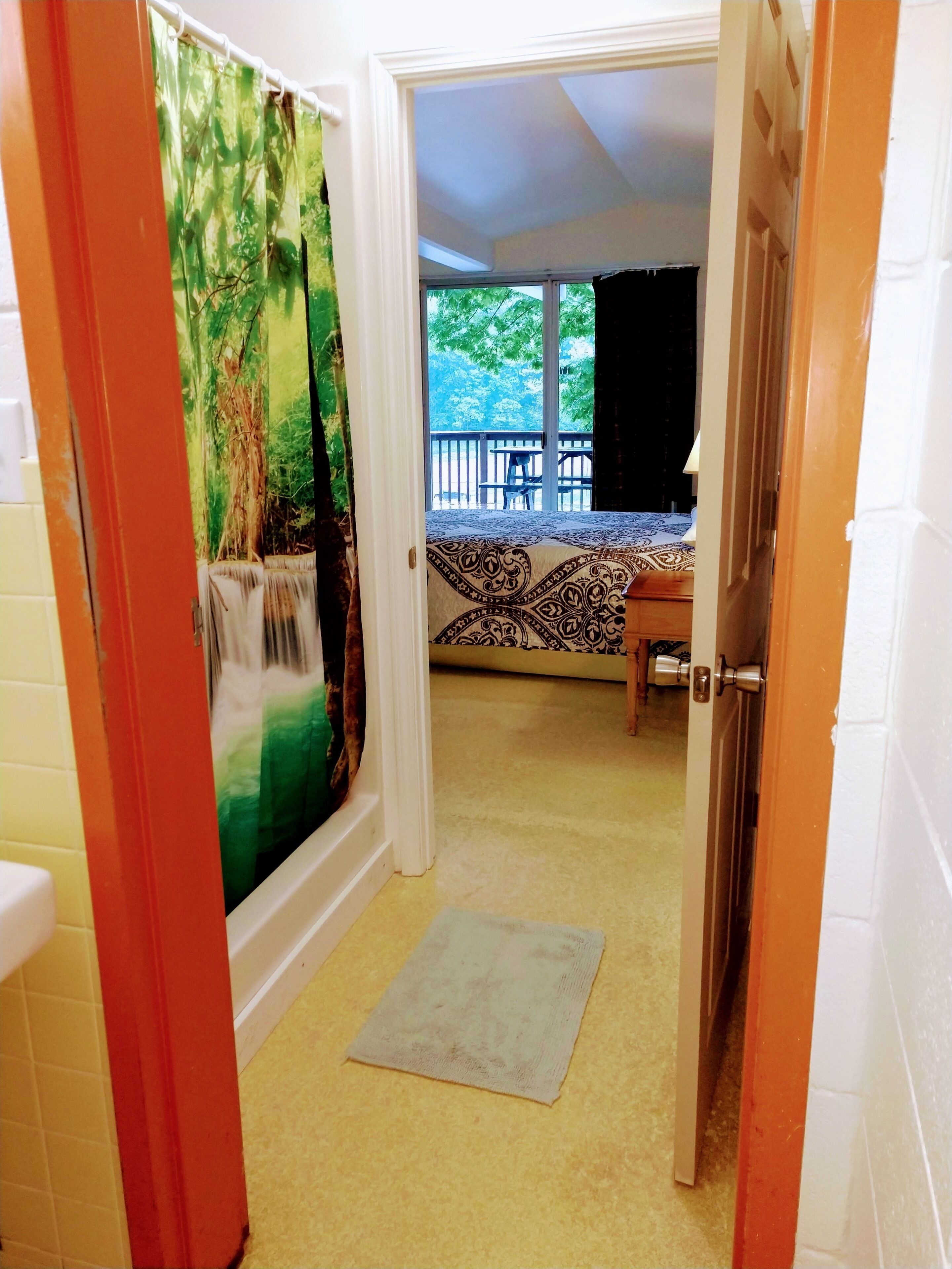 Lynnhurst Resort Family Retreat #16 - 4 Bedroom Sleeps 14!!