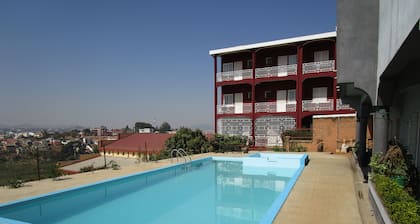 Villa with panoramic view, swimming pool and gym