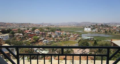 Villa with panoramic view, swimming pool and gym