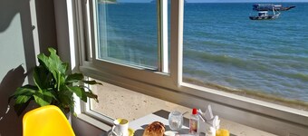 Sabatico Beach House