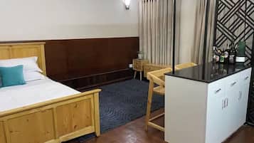 1 bedroom, free WiFi, bed sheets