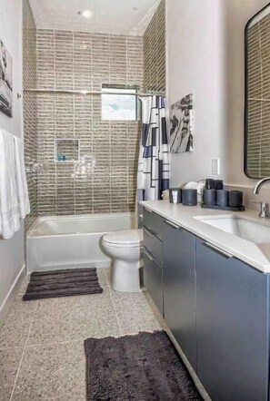Shower - 3 bedroom 1.5 million dollar townhome in the Heart of Old Town Scottsdale (Scottsdale)