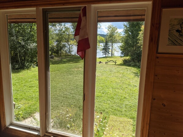 المنشأة من الداخل