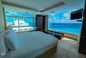 6 bedrooms, iron/ironing board, travel crib, free WiFi