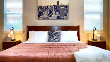 4 habitaciones, tabla de planchar con plancha, cuna de viaje y wifi