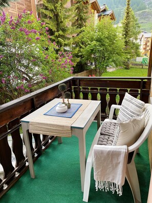 Outdoor dining - Mountain air apartments - Matterhorn (Zermatt)
