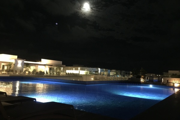 Fool moon pool 2