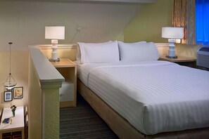 4 soverom, skrivebord, strykejern/-brett og wi-fi (inkludert)