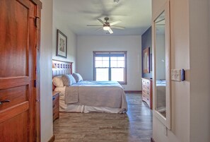 2 chambres, accès au Wi-Fi (inclus), literie fournie