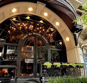 Front of property - Hotel du Monde Classic (Hanoi)