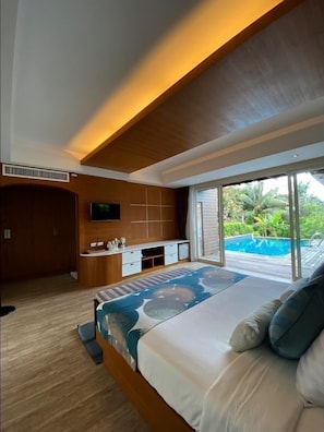 In-room safe, blackout curtains, free WiFi - Phuket Jungle Experience Resort (Karon)