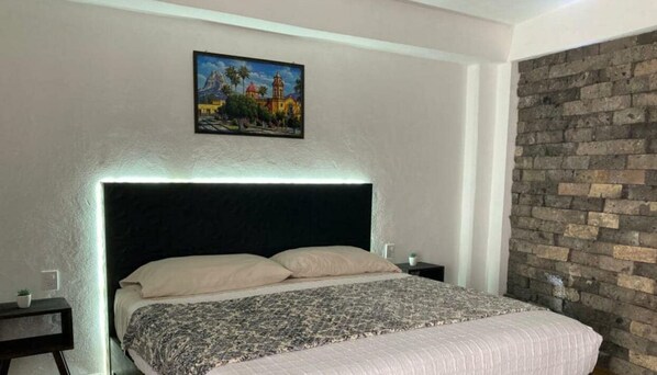 Classic Room (Zapoteca) | Blackout curtains, iron/ironing board, free WiFi, bed sheets