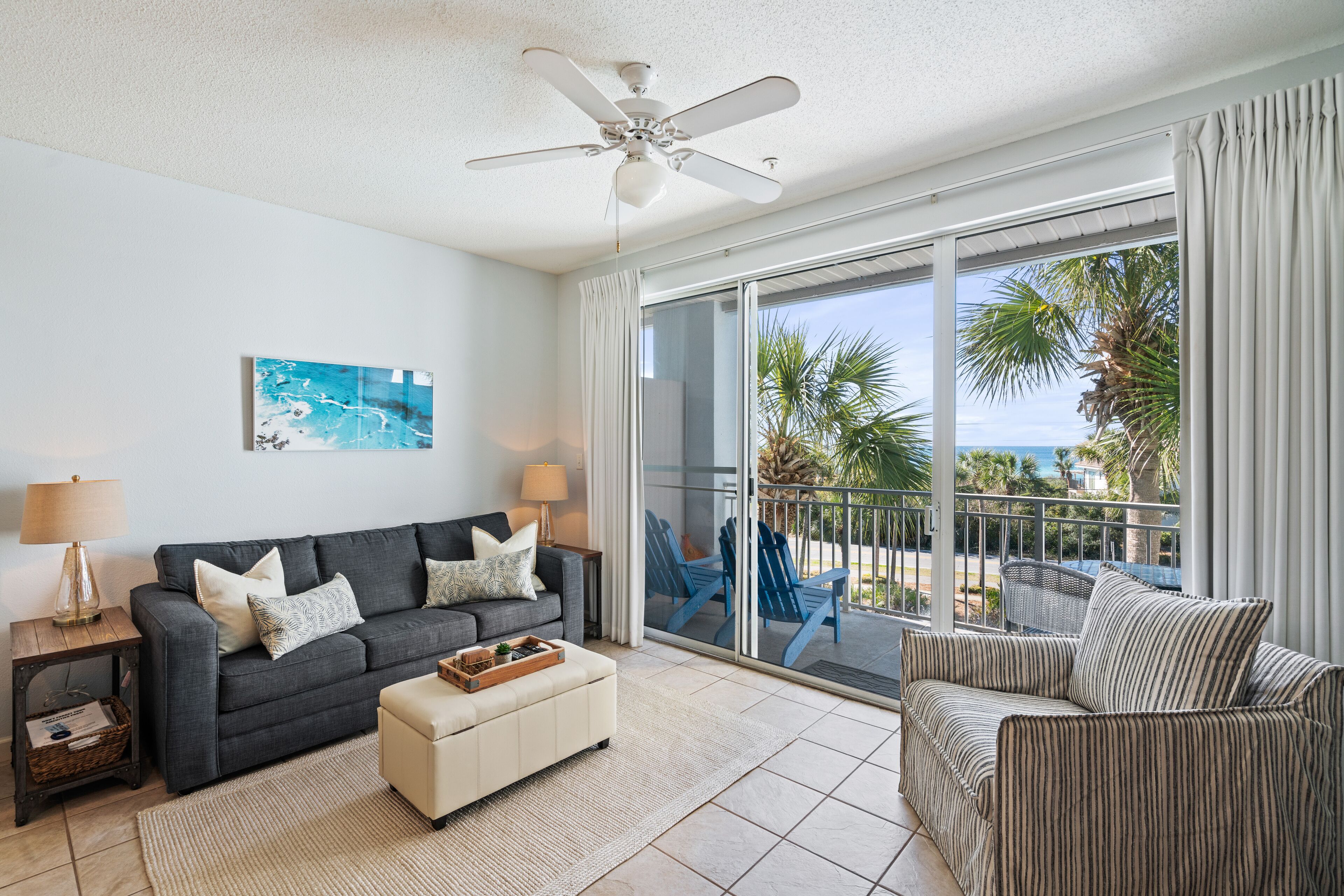 Visit Gulfplace in the heart of local restaurants and shopping!