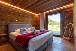 5 bedrooms, free WiFi