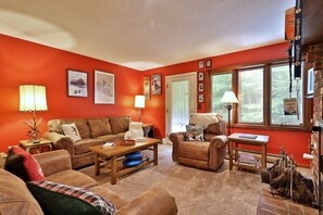 Televisión, videoteca y estéreo 