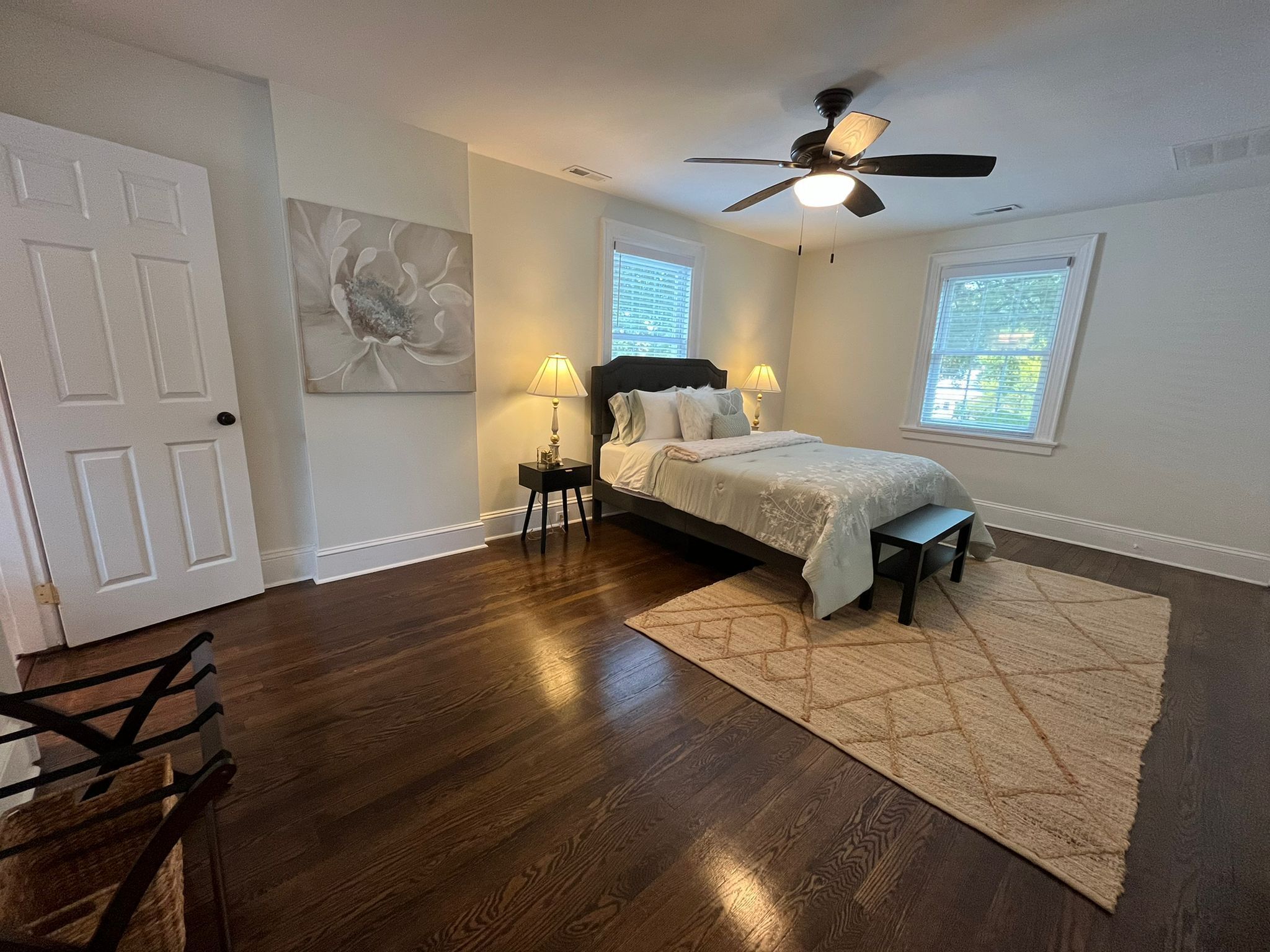 4 chambres, bureau, fer et planche à repasser, Wi-Fi gratuit