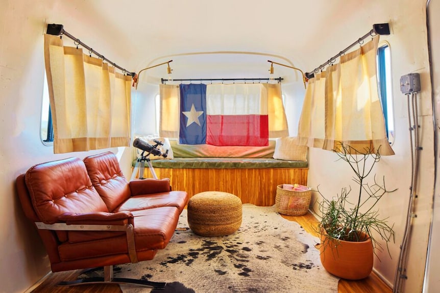 Ghost Town Casitas Casa Piedra & Desert Pearl Together - Terlingua, TX