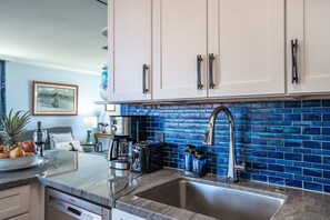 Microwave, stovetop, blender, cookware/dishes/utensils - Beautifully 2-BR Oceanfront Condo with A/C (Lahaina)