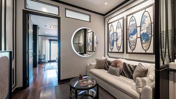 Studio, Balcony | Living area