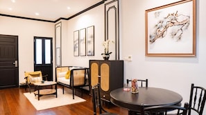 Living area - BAAN125 STAY (Phuket)