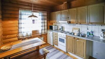 Fridge, microwave, cookware/dishes/utensils