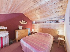 Room - Les Gets - Mezzanine Studio for 4, Pets Allowed, Parking (Les Gets)