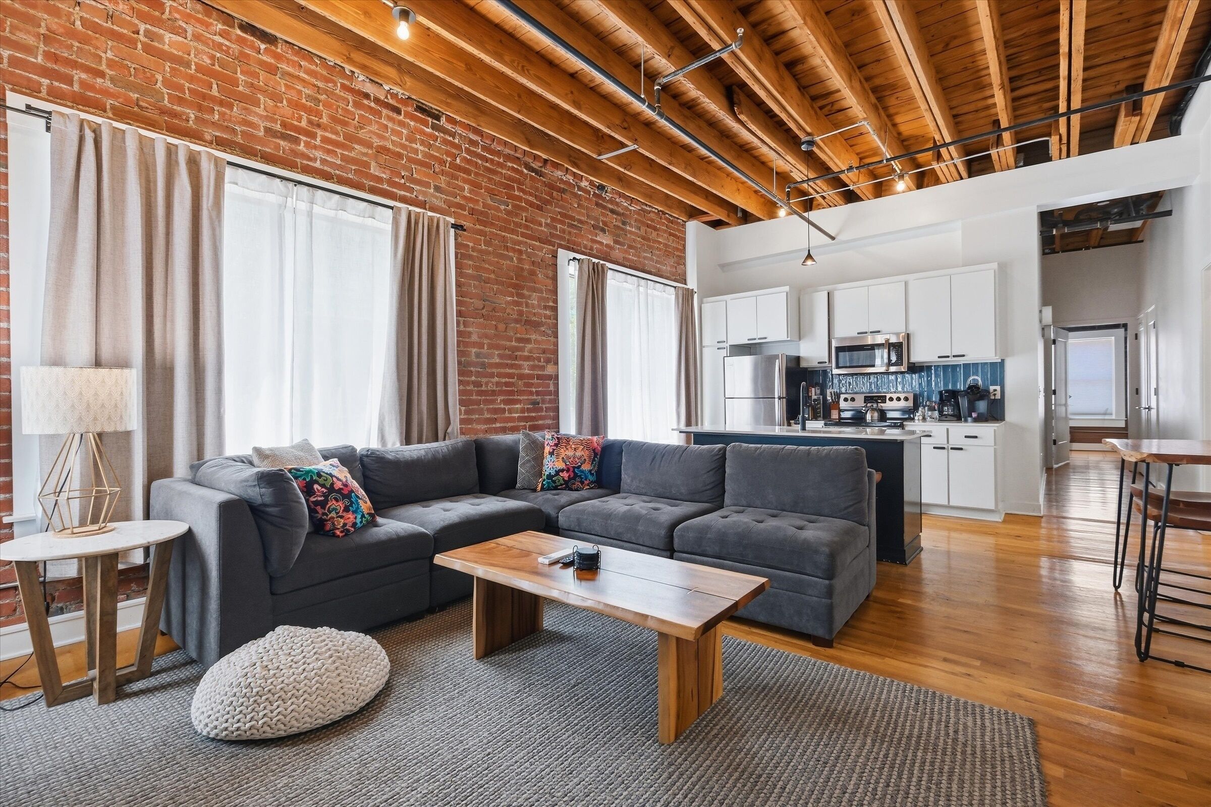 Smart TV, offices