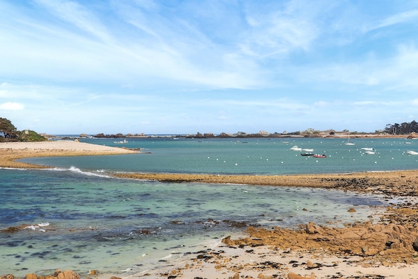 Beach nearby, fishing