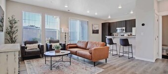 Stylish 2 bedroom townhome