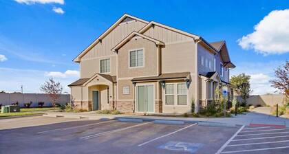 Trendy 3 bedroom townhome