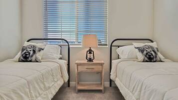 3 bedrooms, iron/ironing board, travel crib, WiFi
