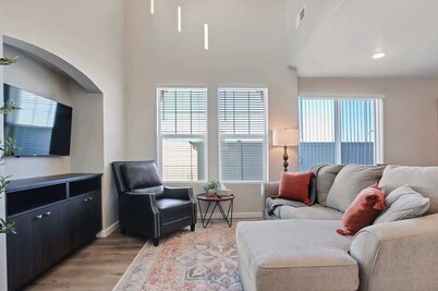 Trendy 3 bedroom townhome