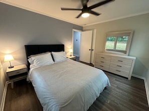 4 habitaciones, wifi y ropa de cama