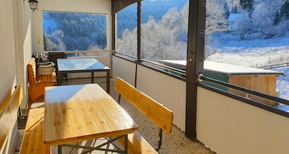 Holiday home (350m², 16 people) with a large outdoor area + sauna/tablefootball.