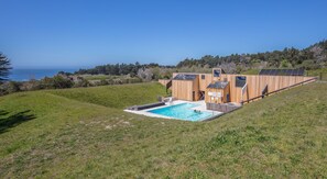 A heated pool - Binker Barn Reimagined (Sea Ranch)