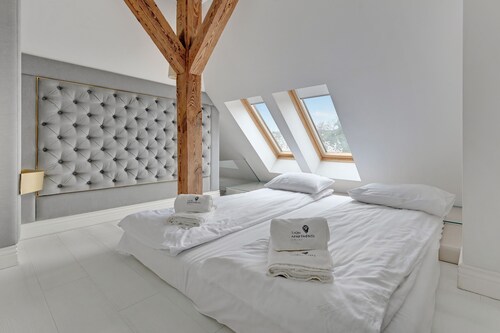 Lion Apartments - ChillSet