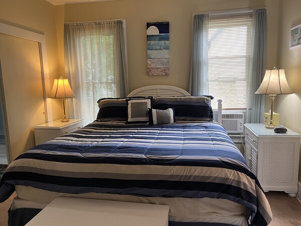 2 dormitorios, escritorio, tabla de planchar con plancha y wifi gratis