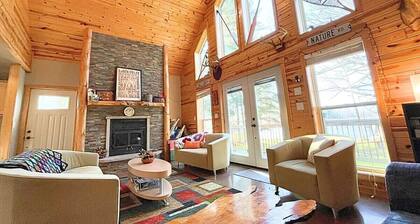 Butternut Lake Sunset Cabin