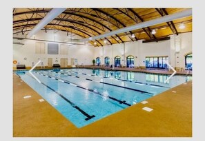 Indoor pool - 🌄Resort Vacations at Fairfield Glade TN Beautiful 3 Bedroom House (Crossville)